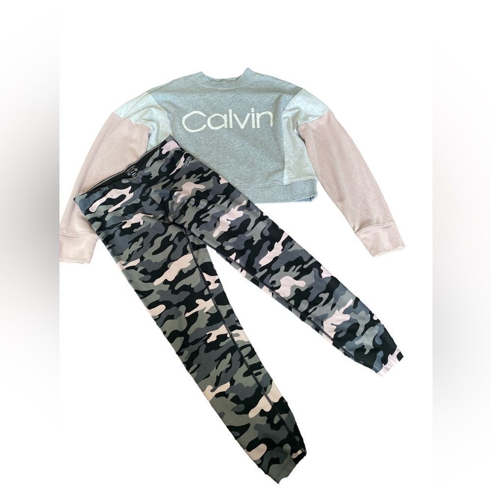 Women’s Calvin Klein Performance Leggings & pull over set